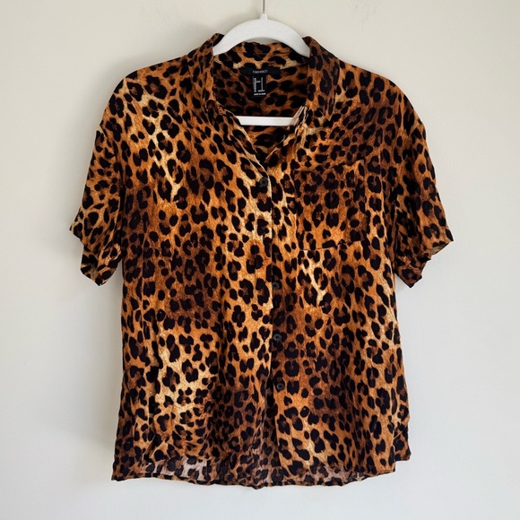 Forever 21 Tops - Forever 21 Leopard Print Button Up Blouse | Short Sleeve Animal Print Top |  S